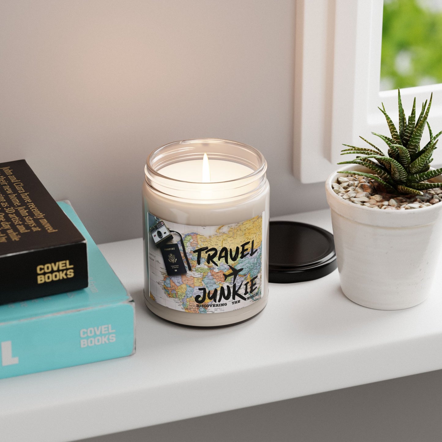 Travel Junkie Scented Soy Candle - Perfect for Adventurers and Dreamers